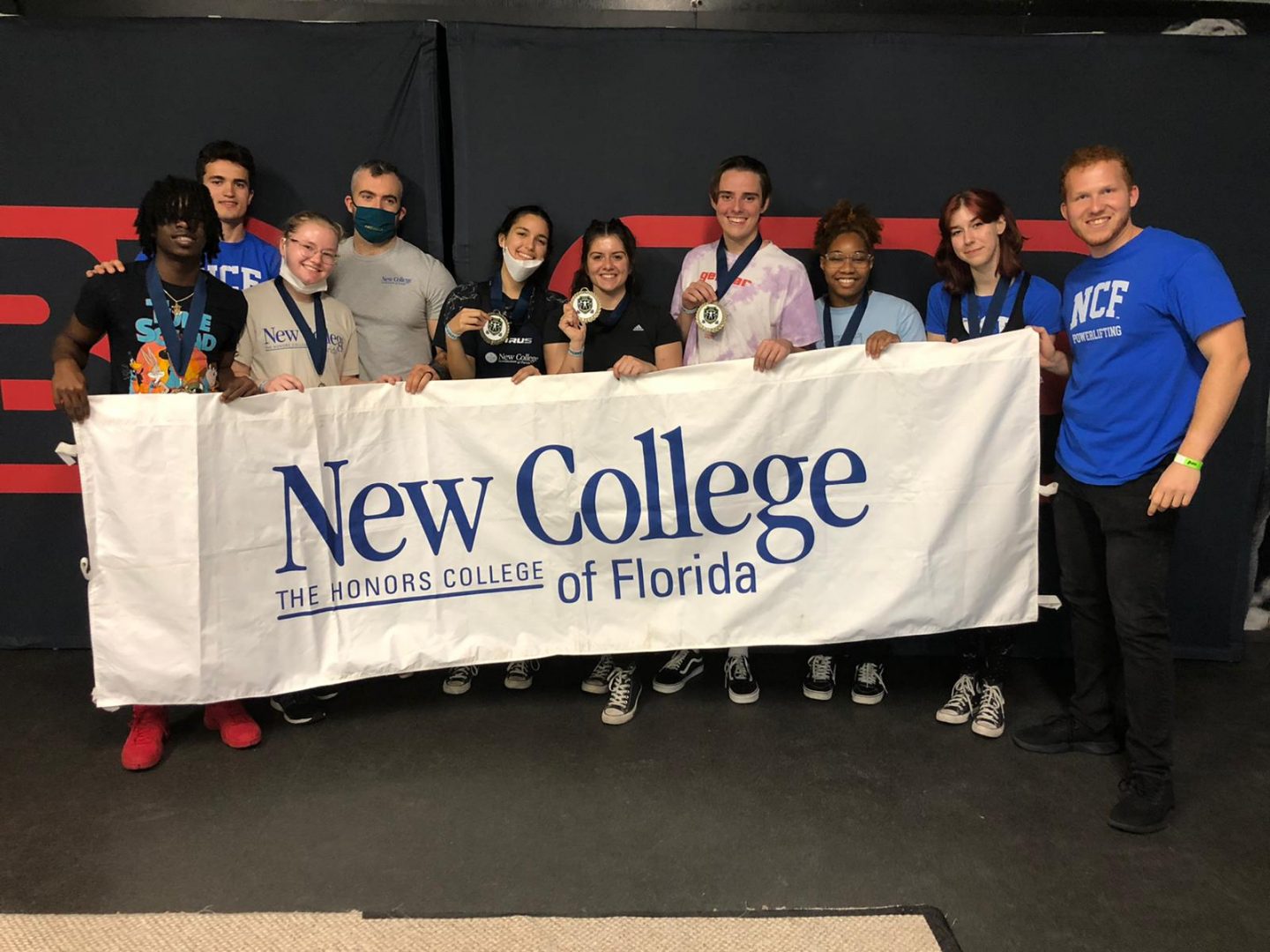 Hitting New Personal Records, the New College Powerlifting Team Takes