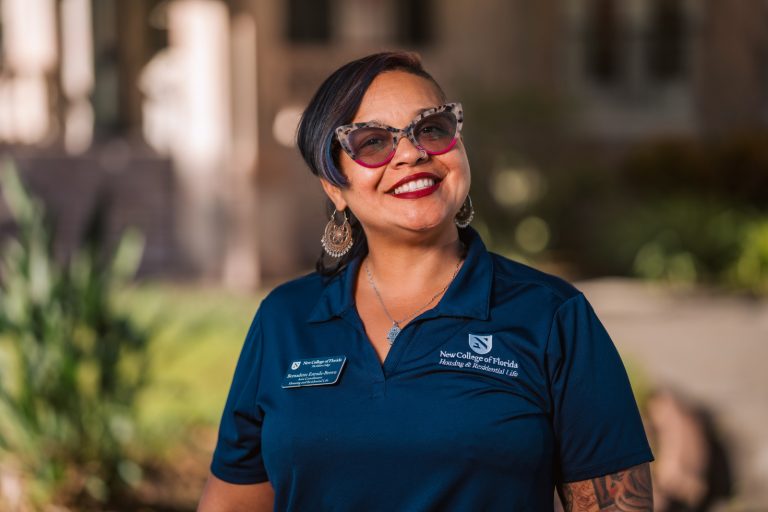 Bernadette Estrada-Brown Headshot