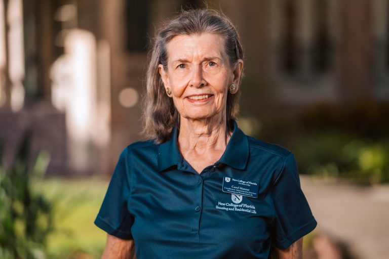 Headshot of Carol Munzer