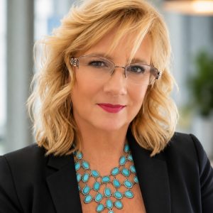 Wendy Houston Headshot