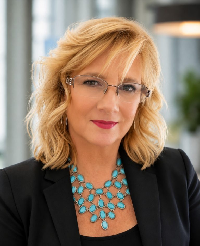 Wendy Houston Headshot